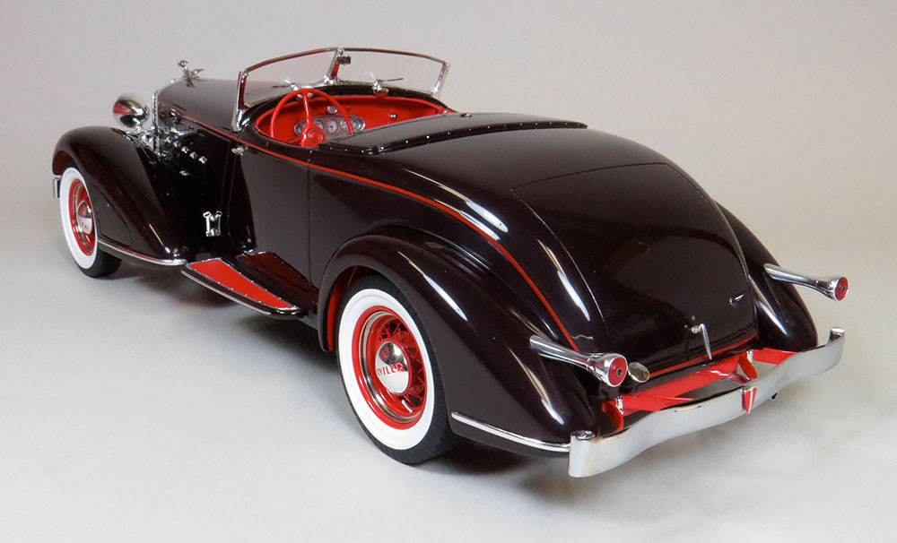 1:14 scale 1932 Chrysler Imperial Speedster