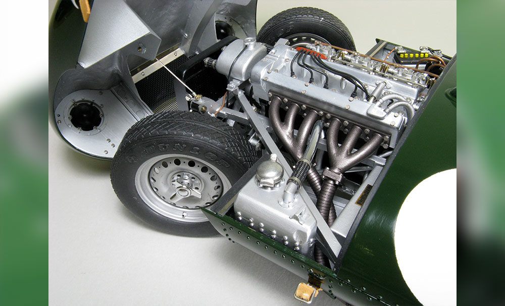 1:12 scale- Jaguar D-Type, short nose