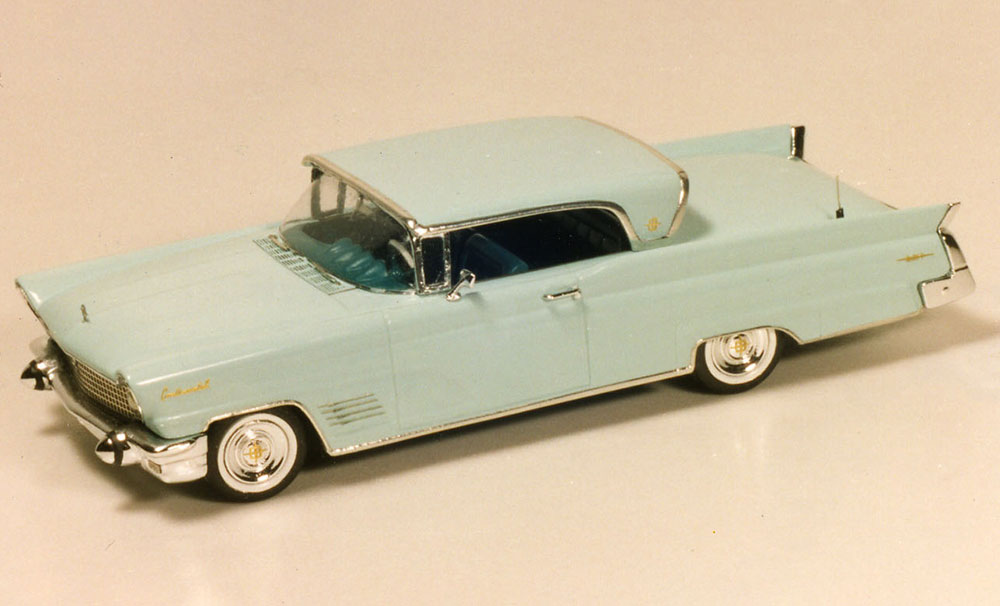 1:43 scale - 1960 Lincoln Continental Mk V